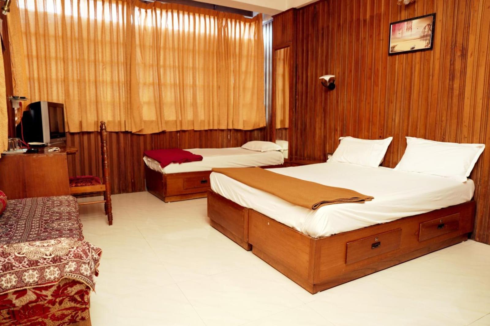 Dolphin Residency Hotell Thekkady Exteriör bild